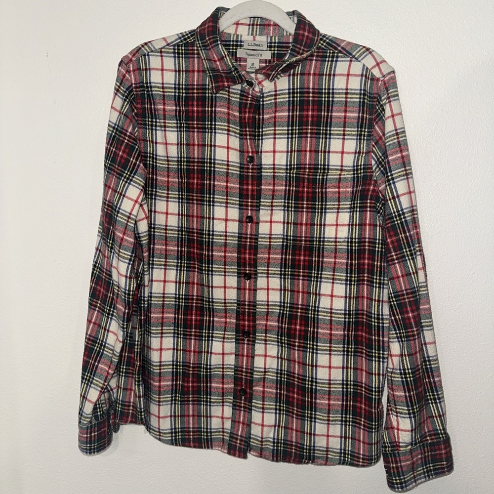 LL Bean Relaxed Fit Tartan Plaid‎ Men's Flannel Shirt Size M Long Sleeves Red